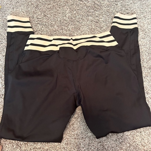 Athleta Joggers Size Medium - Picture 4 of 6